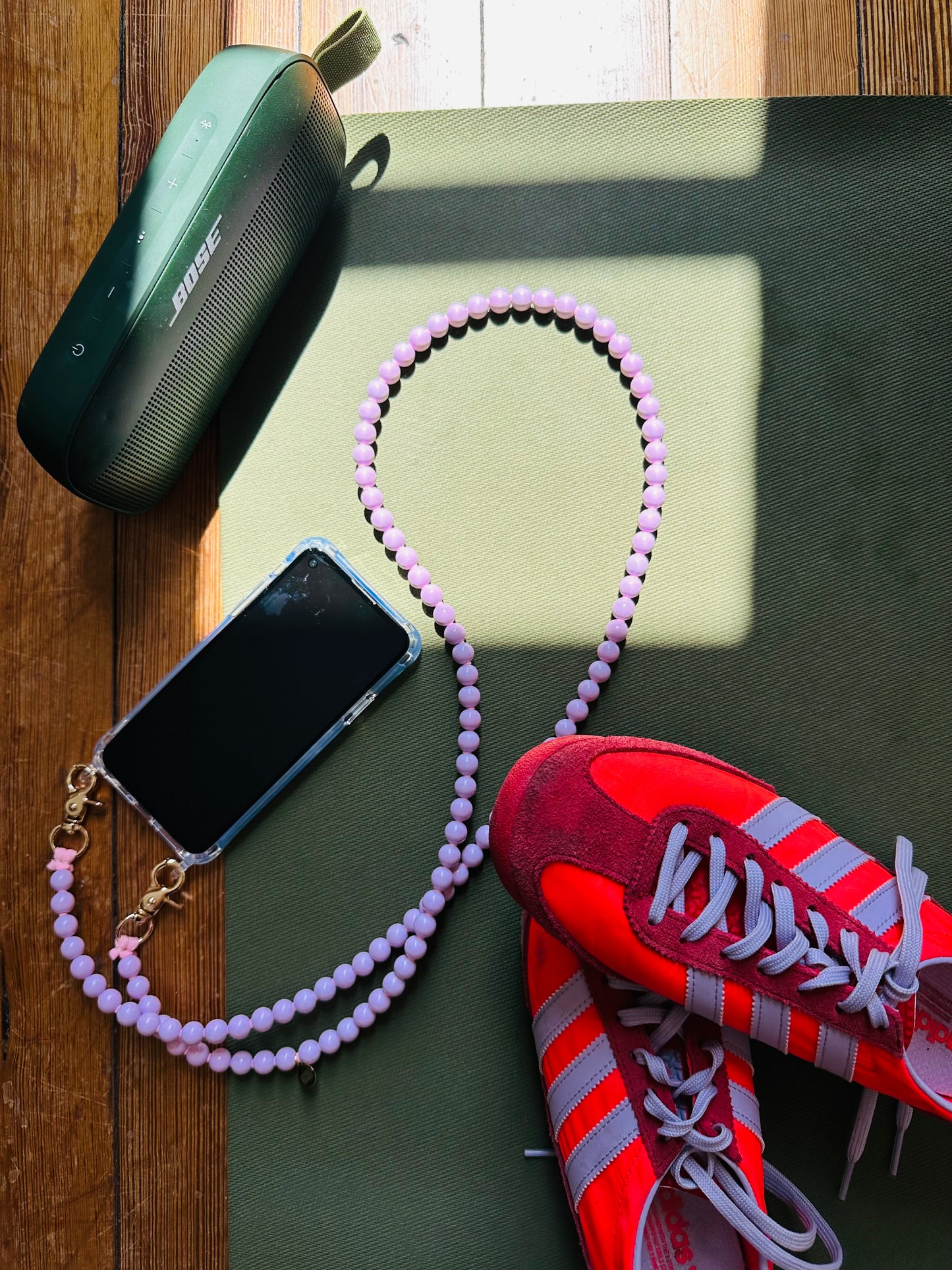 Phone Case with Beaded Chain - Pink